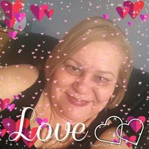 Meet your Posher, Yolanda